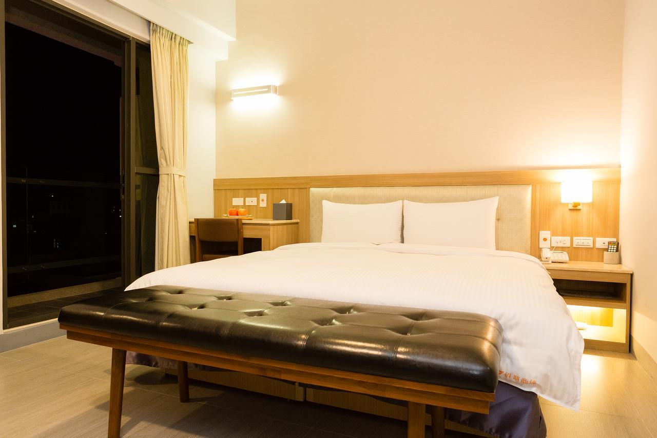 Taitung V-Hotel מראה חיצוני תמונה